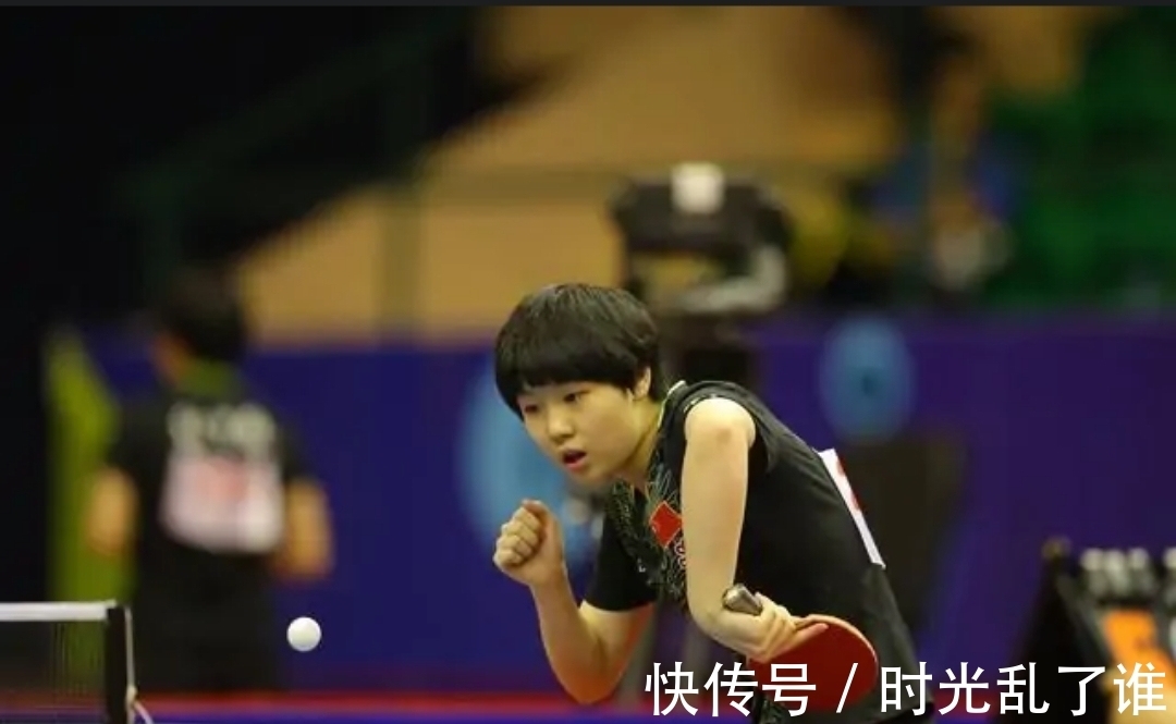 足球比赛的 足球比赛的