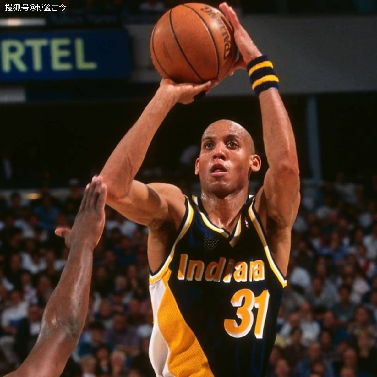 而是在比赛 而是在比赛