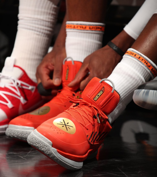 以重塑前场 以重塑前场