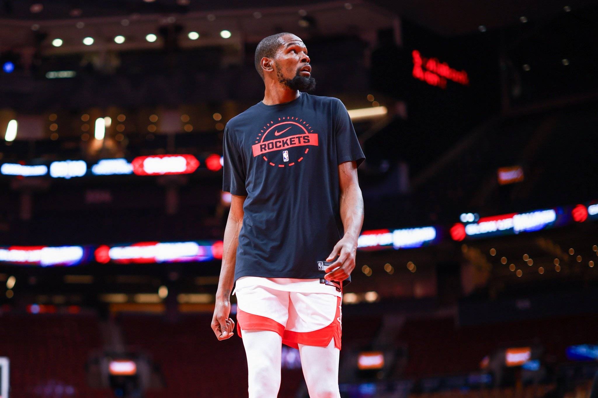 面对对手前 面对对手前